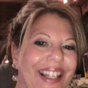 Meet your Posher, Beth